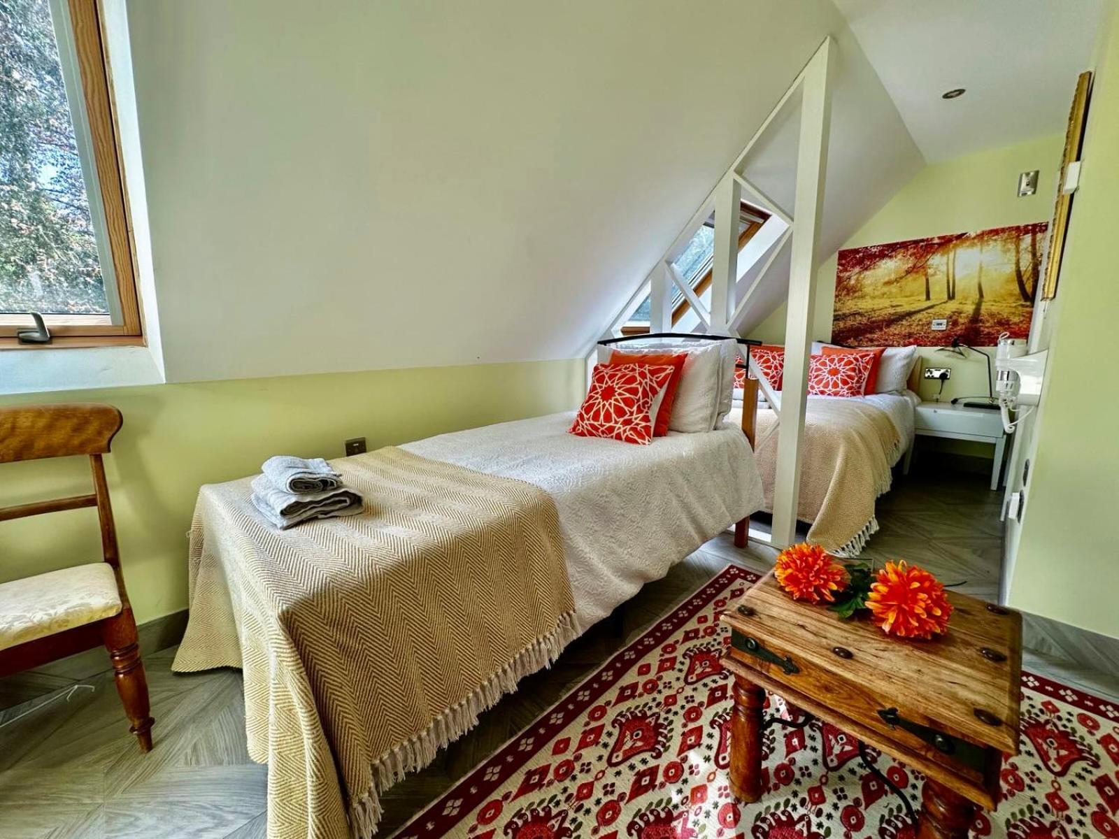 Forest Studio Apt Free Gated Parking On 2 Acres Garden تشيسلهورست المظهر الخارجي الصورة